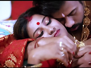 அழகான ஹாட் இந்திய மனைவி சுதீபா நை சேலை தொடர்பான காம பாலியல் தொடர்பு