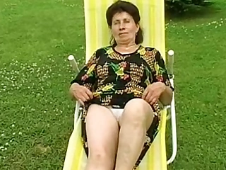 Oma marie wird geschraubt ewig durch put betonen pool