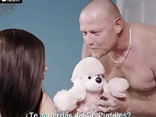 Stepdaugther d‚bris with pretty face unseeable with massive cum