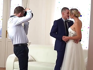 Prywatne porno - BTS Chloe Angelika Anna Lady Gang i Daphne biorą kutasa!